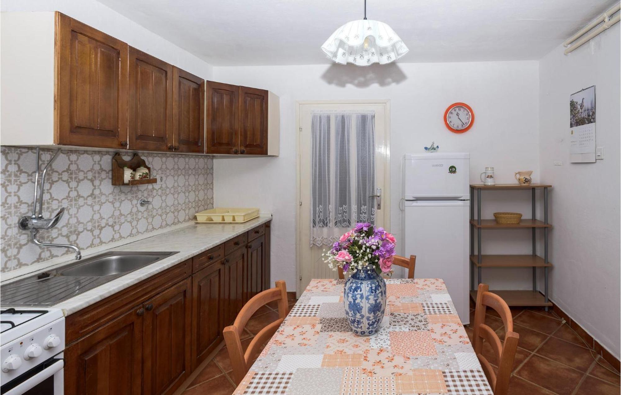 3 Bedroom Beautiful Apartment In Senj Сень Екстер'єр фото