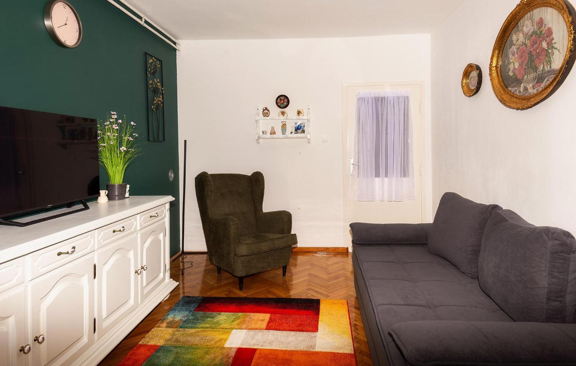 3 Bedroom Beautiful Apartment In Senj Сень Екстер'єр фото