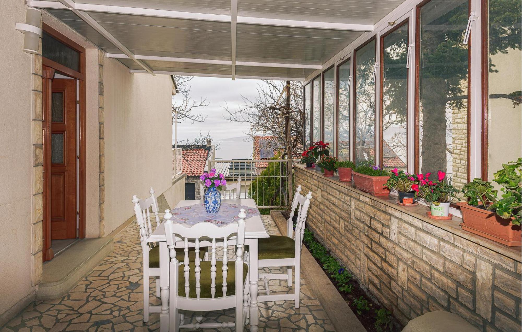 3 Bedroom Beautiful Apartment In Senj Сень Екстер'єр фото